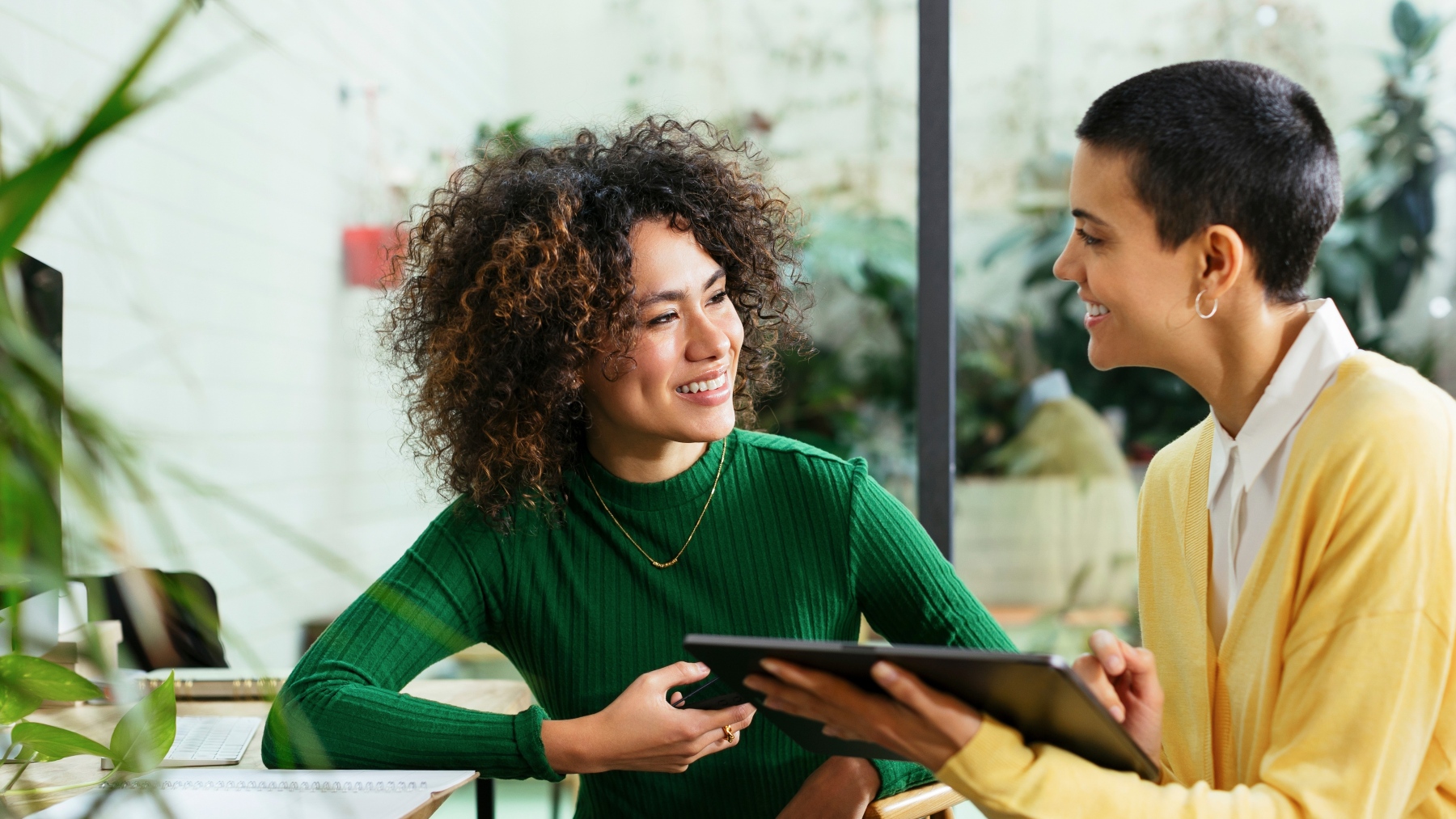 TechHer: Women collaborating using digital tech