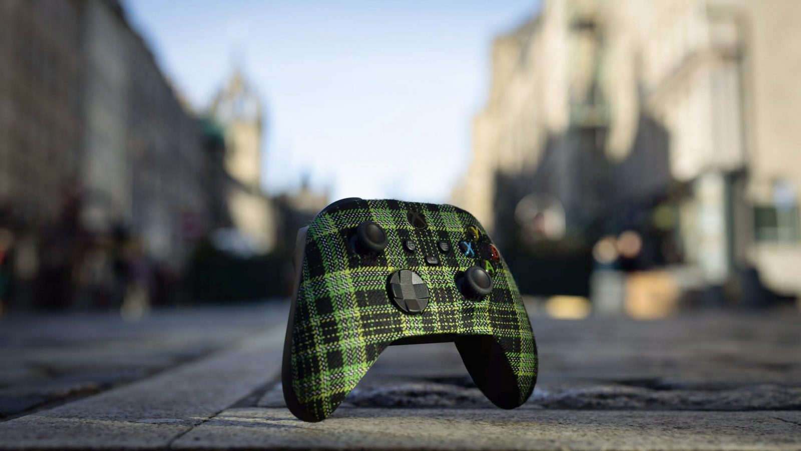 Tartan Xbox controller