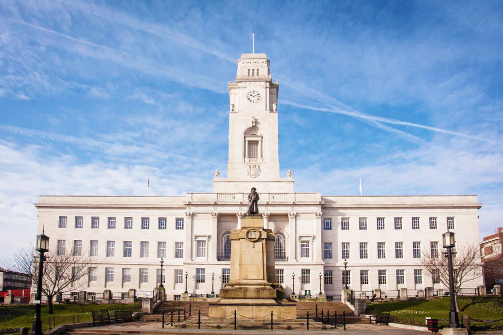 Barnsley Town Hall building front elevation