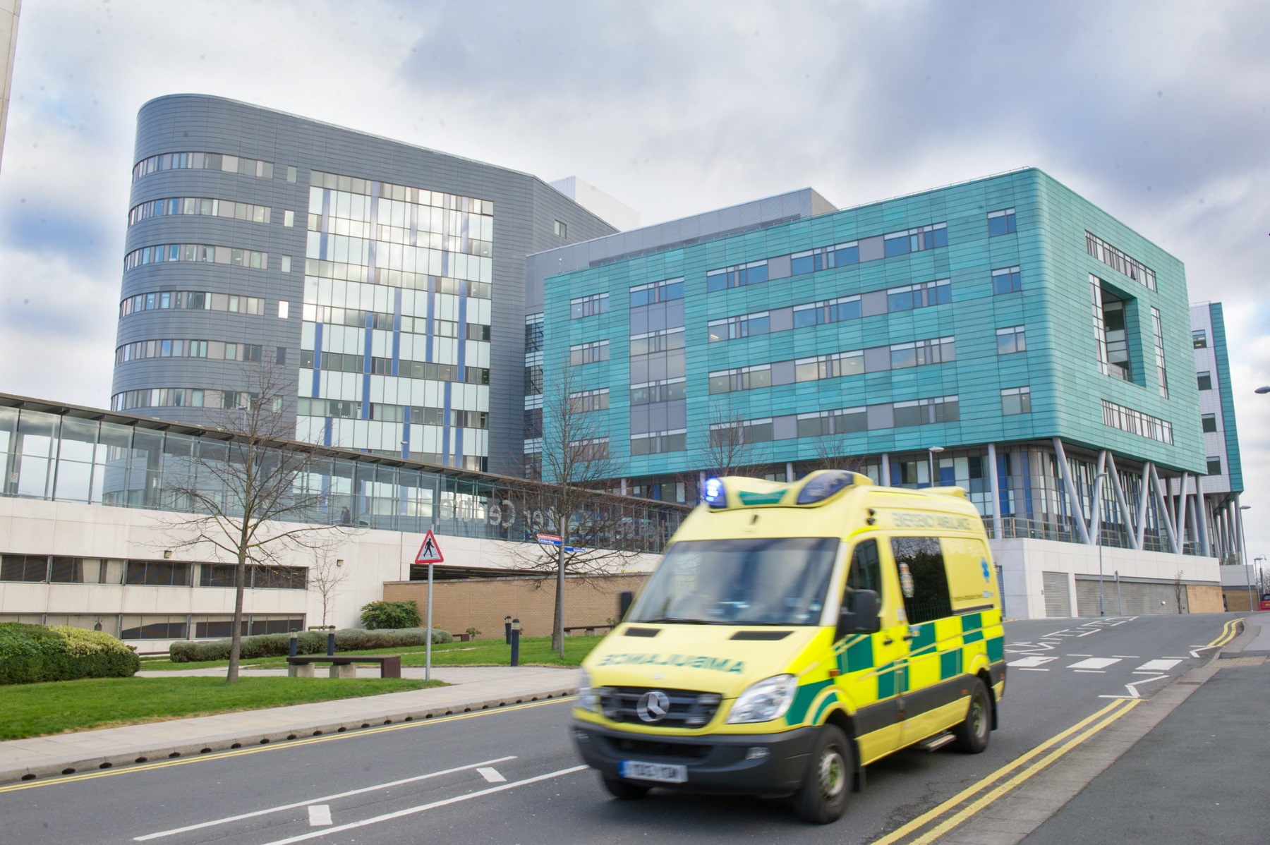 Bexley Wing of Leeds Teaching Hospitals Trust with ambulance in foreground