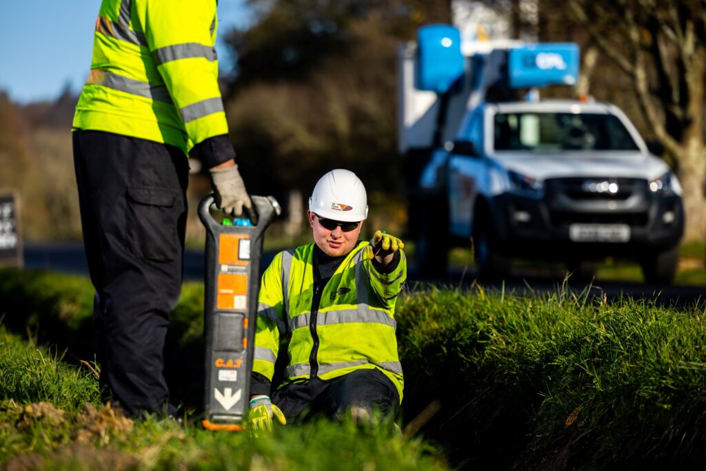 UK Power Networks engineers at work